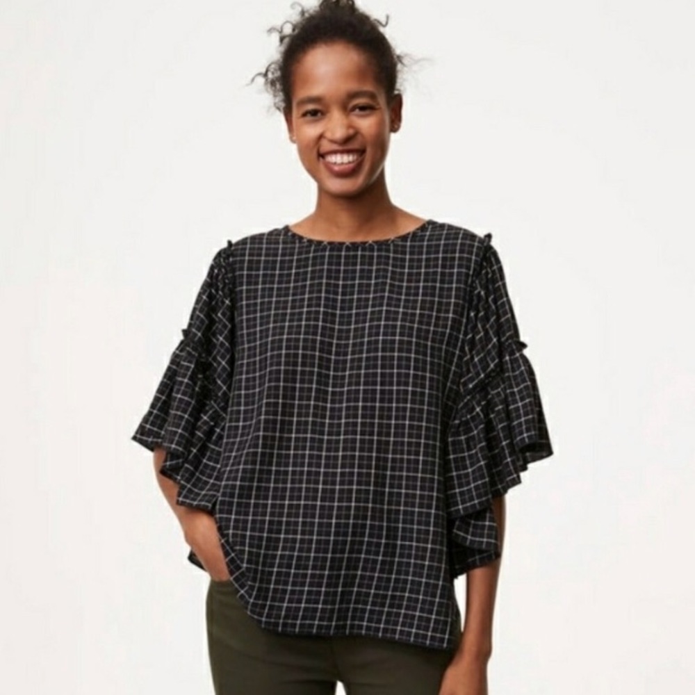 LOFT plaid ruffle sleeved blouse